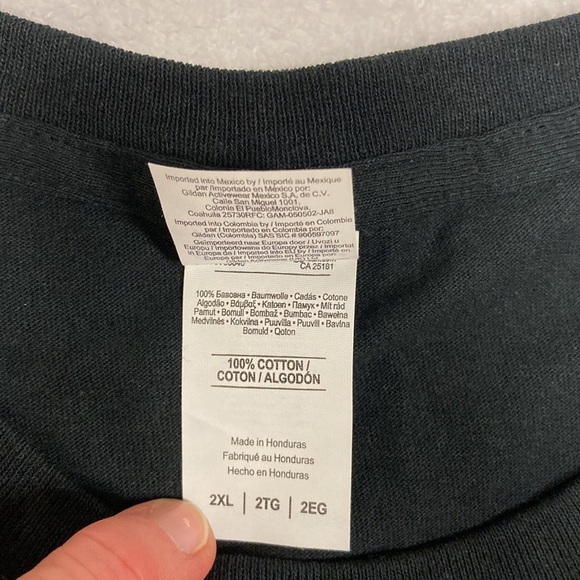 Snap on tools Beauty and the Beast 2xl black shirt sleeve t-shirt - Picture 5 of 6